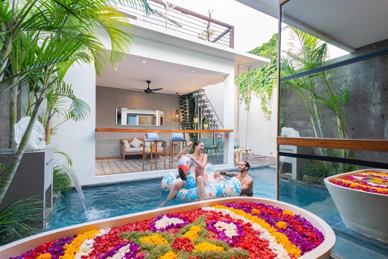 Ayona Villa Seminyak By Ini Vie Hospitality Exterior photo
