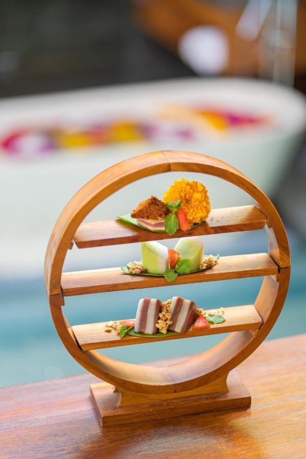 Ayona Villa Seminyak By Ini Vie Hospitality Exterior photo